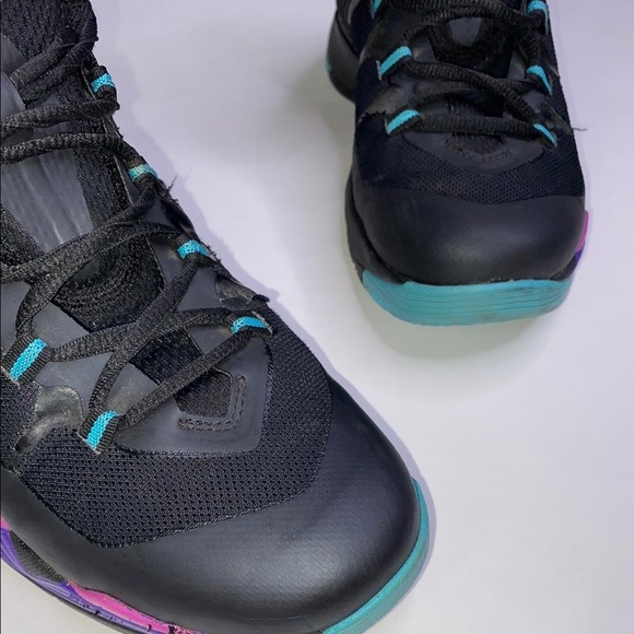 JORDAN Super Fly 2 BG Jr. "Blake Grifin" In Black / Pink / Blue - US 7Y - Picture 3 of 8